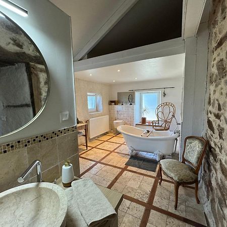 Le Domaine De Coat Rogan, La Chambre Du Tregor Ploezal Exterior foto