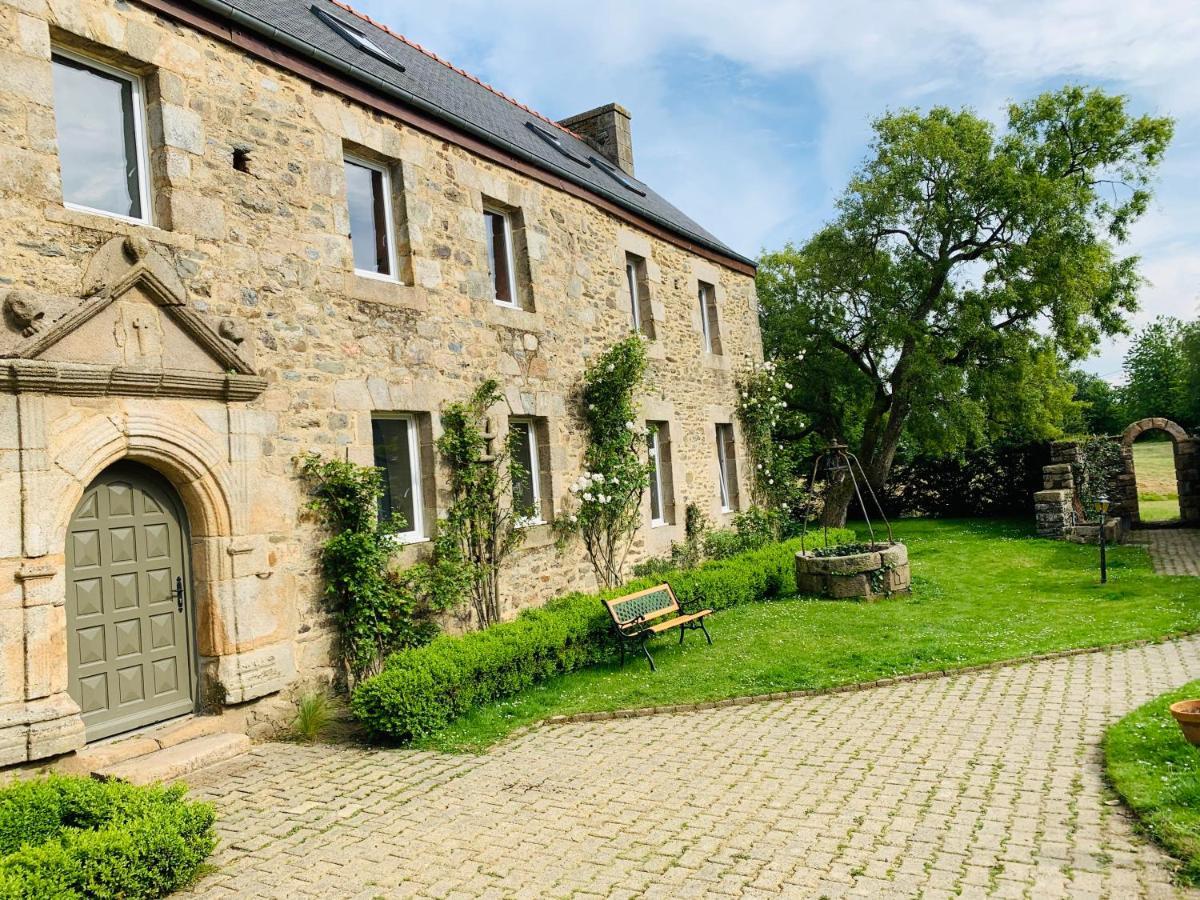 Le Domaine De Coat Rogan, La Chambre Du Tregor Ploezal Exterior foto